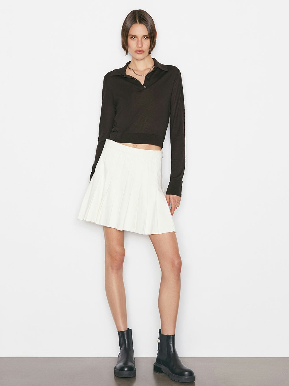 skirt full body view alt:hover